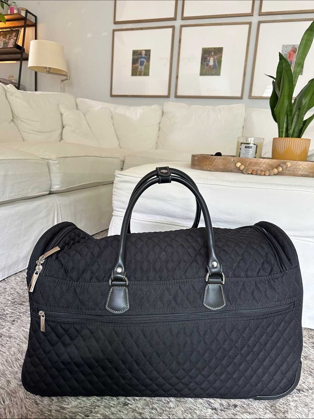 Vera Bradley Black Quilted Weekender Duffel with wheels! - Picture 3 of 12
